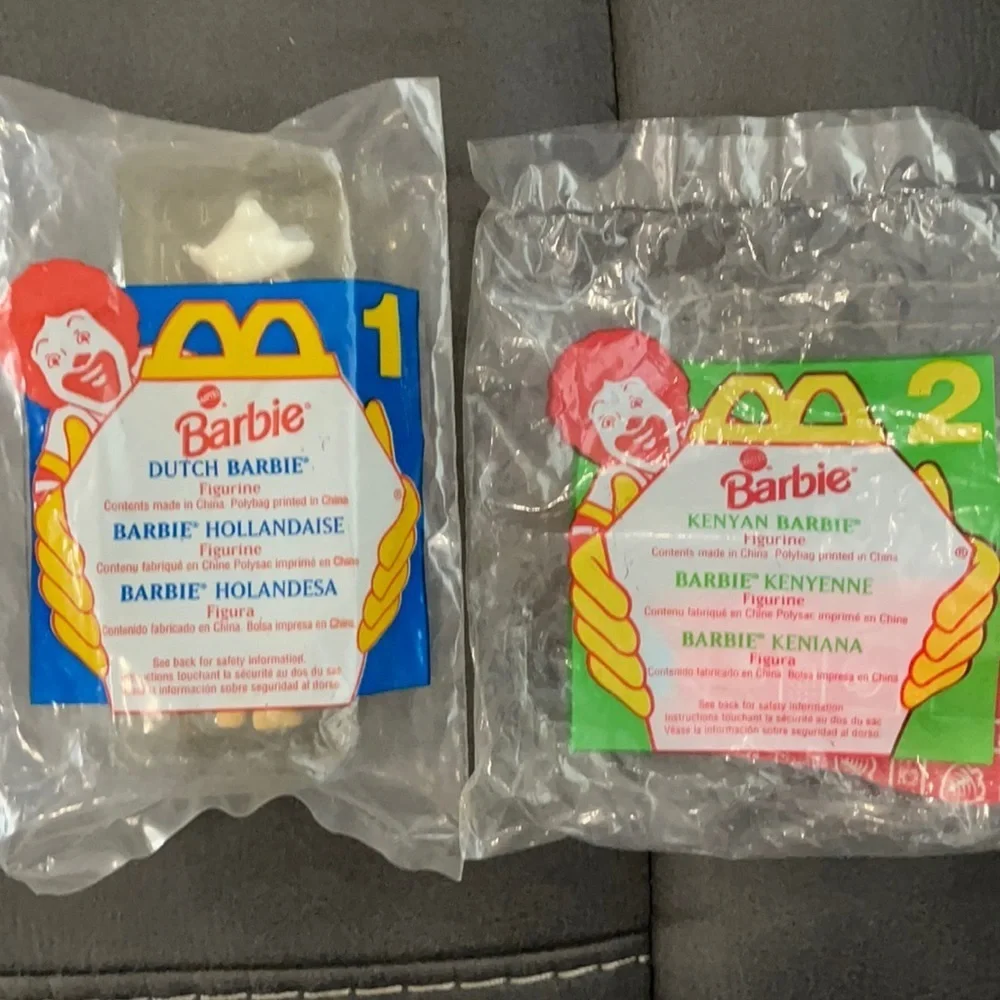 New set/2 McDonald’s Barbie figures